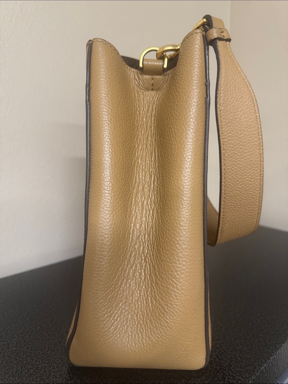 Tory Burch Pebbled Leather Bucket Shoulder Bag in Tan - Picture 2 of 9